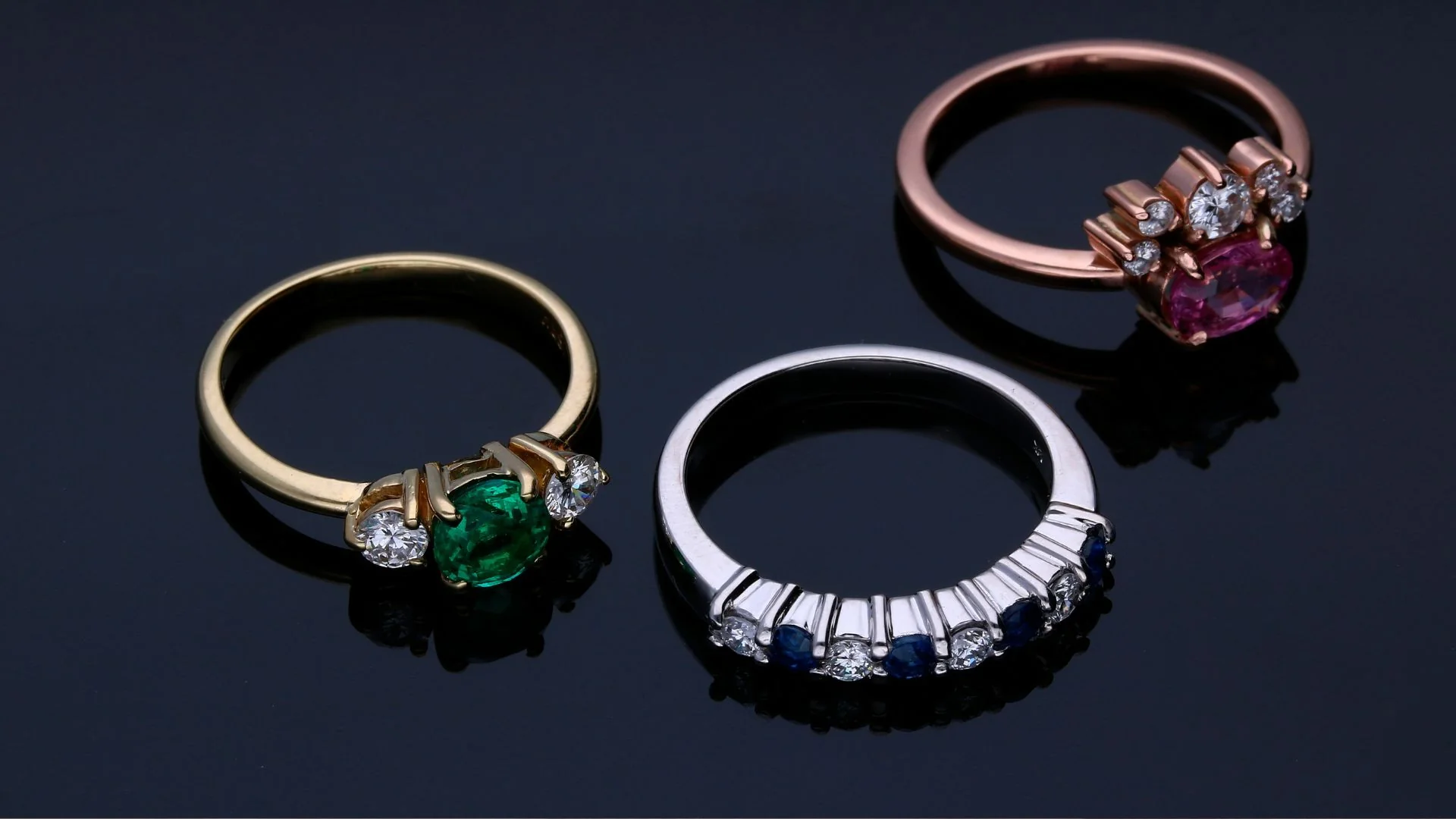 Rose gold jewellery collection